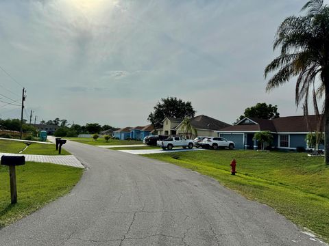 A home in Port St Lucie