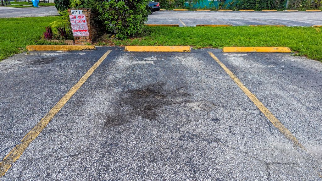 Photo of 2301 SE 4th Street #4, Boynton Beach, FL 33435 (MLS # R11019761)