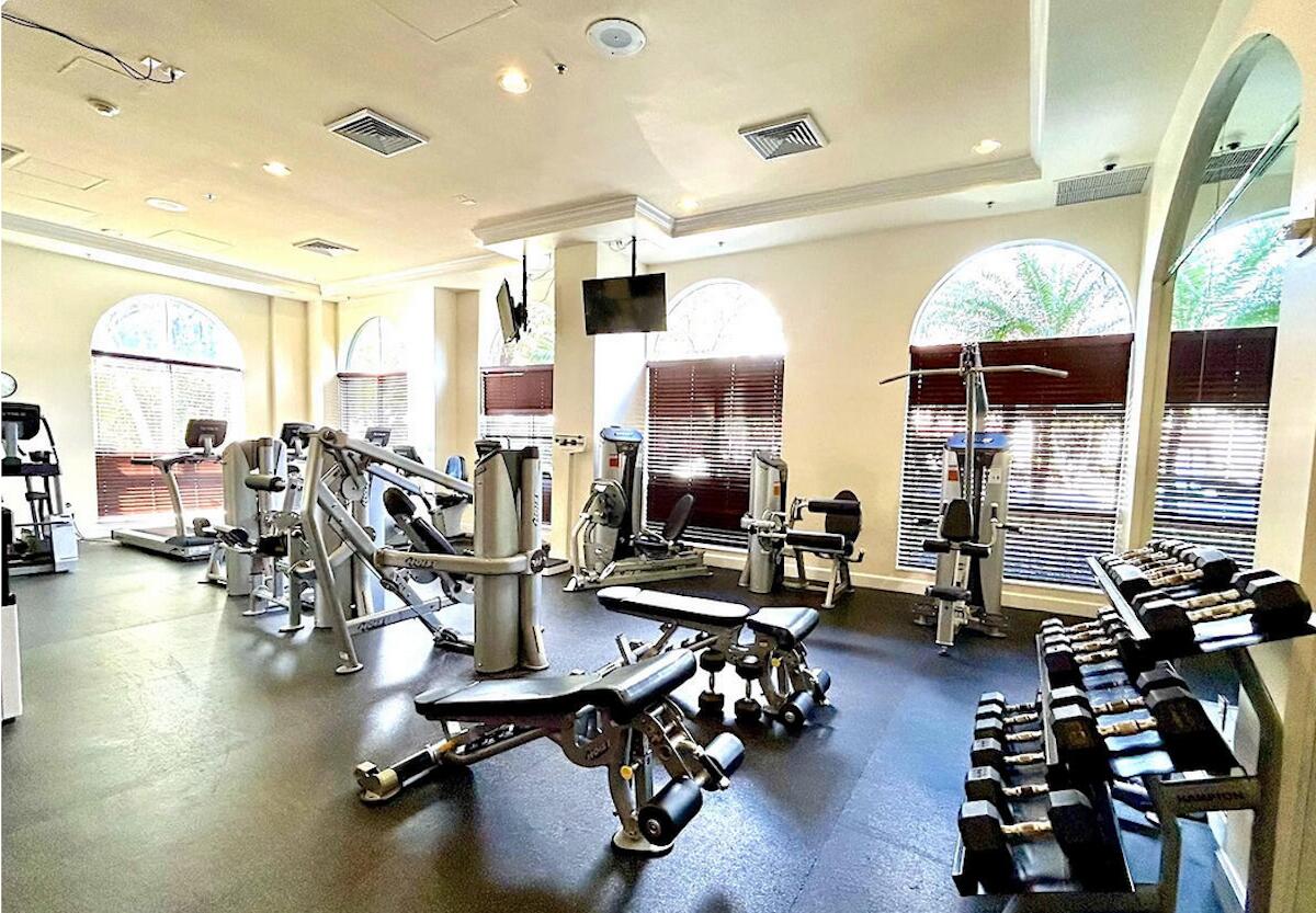 MONTECITO PALM BEACH CONDO - Residential