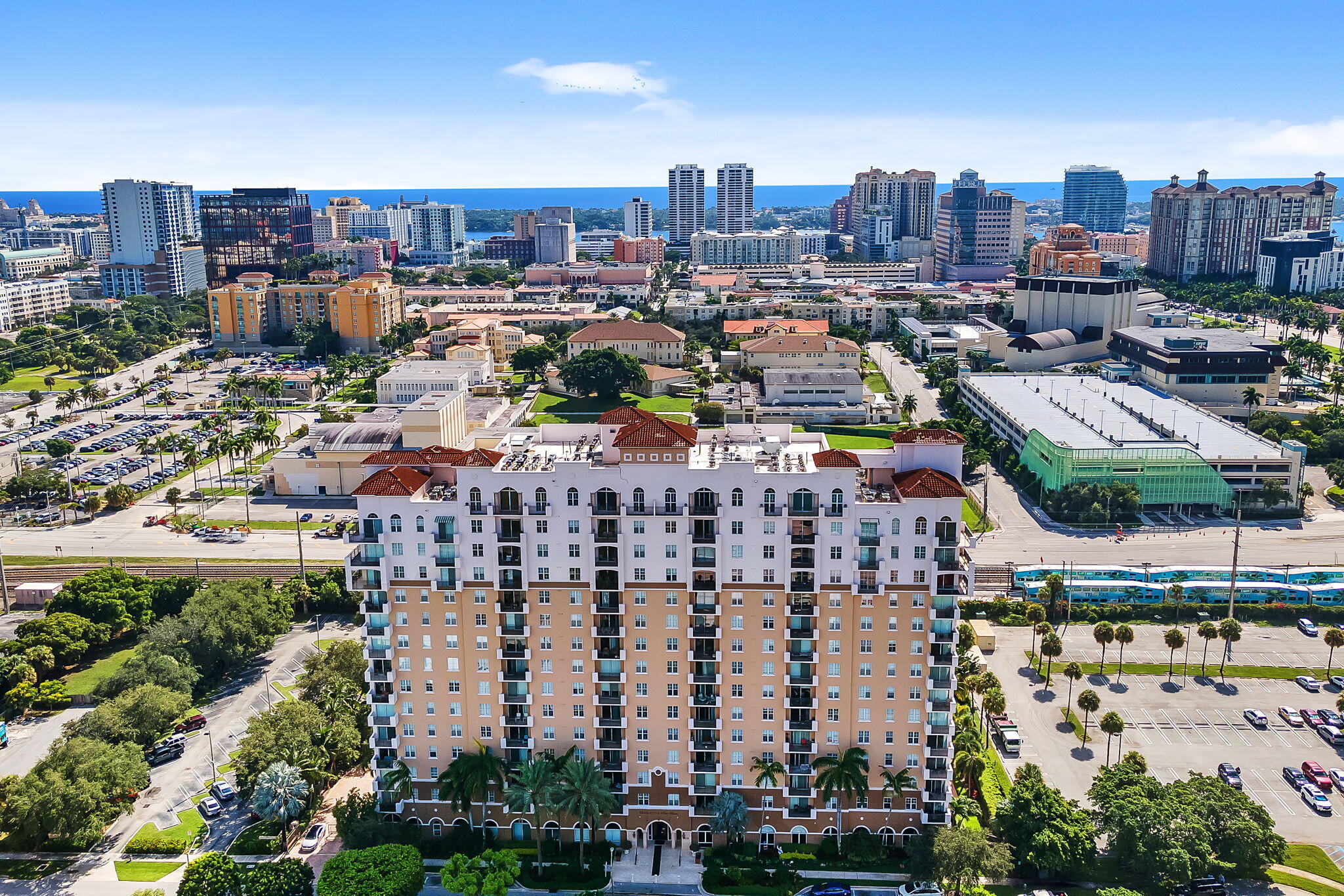 MONTECITO PALM BEACH CONDO - Residential