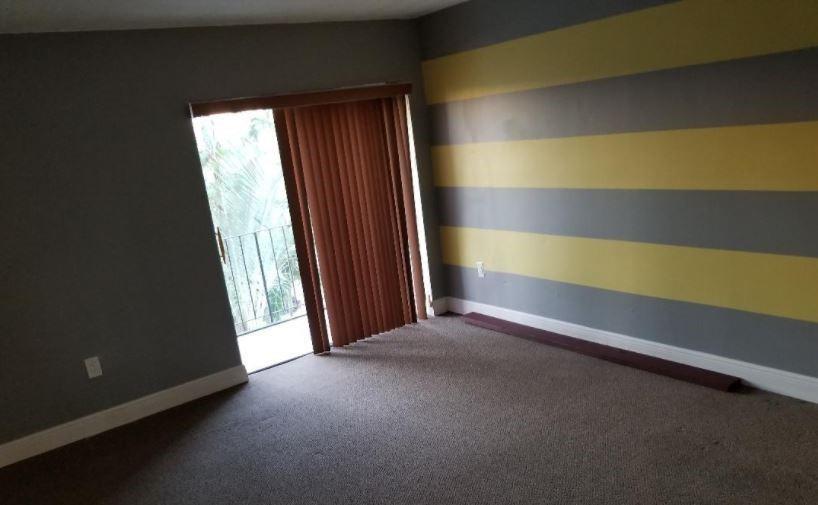 PALMAS TOWNHOUSES - Residential Lease