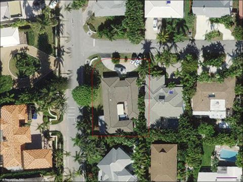 A home in Palm Beach Shores