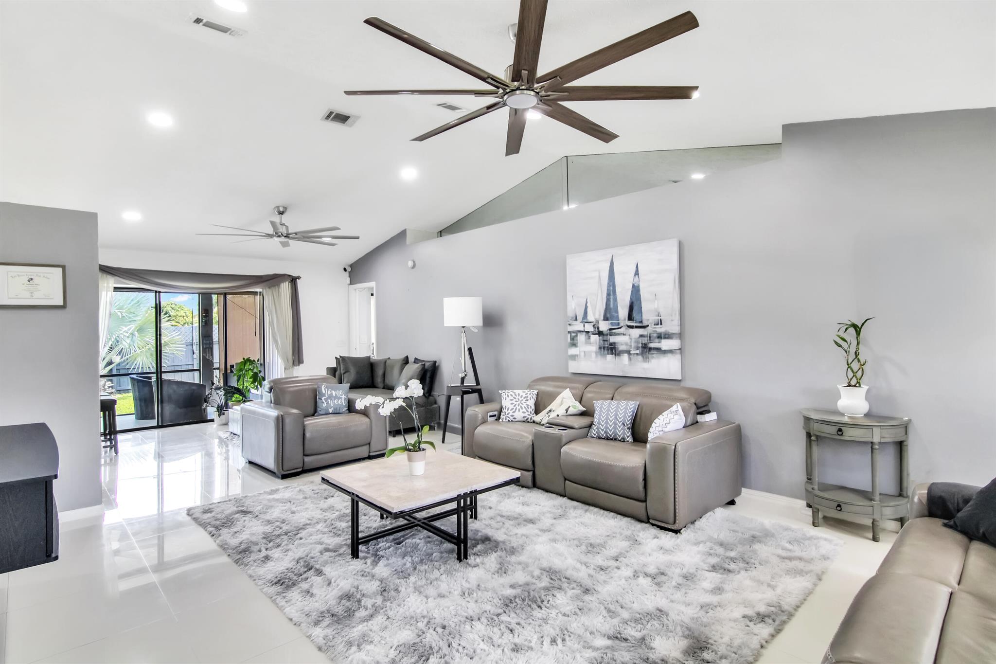 PORT ST LUCIE SECTION 13 - Residential