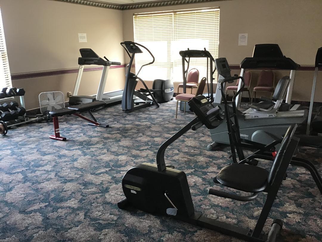 PALM LAKES - Residential