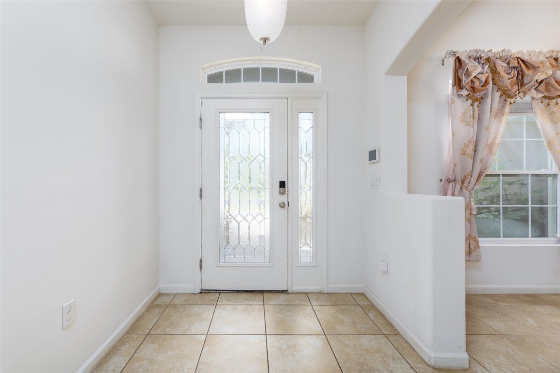 STONEBRIAR AT BAYSIDE LAKES - Residential Lease