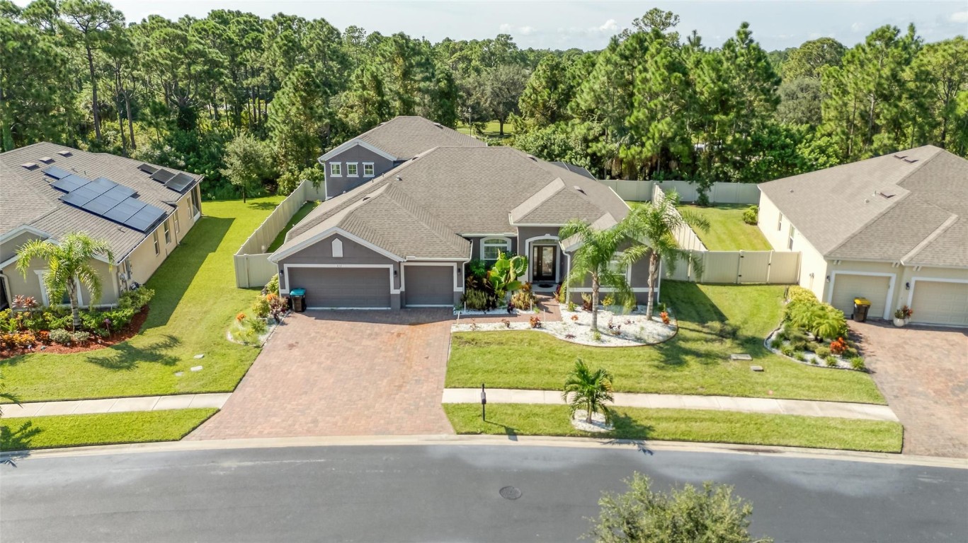 STONEBRIAR AT BAYSIDE LAKES - Residential Lease