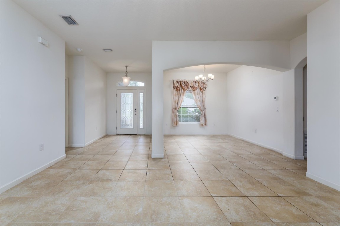 STONEBRIAR AT BAYSIDE LAKES - Residential Lease