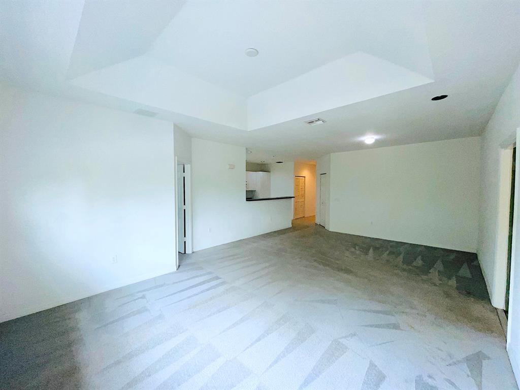 THE LAKES AT THE SAVANNAHS CONDOMINIUM - Residential