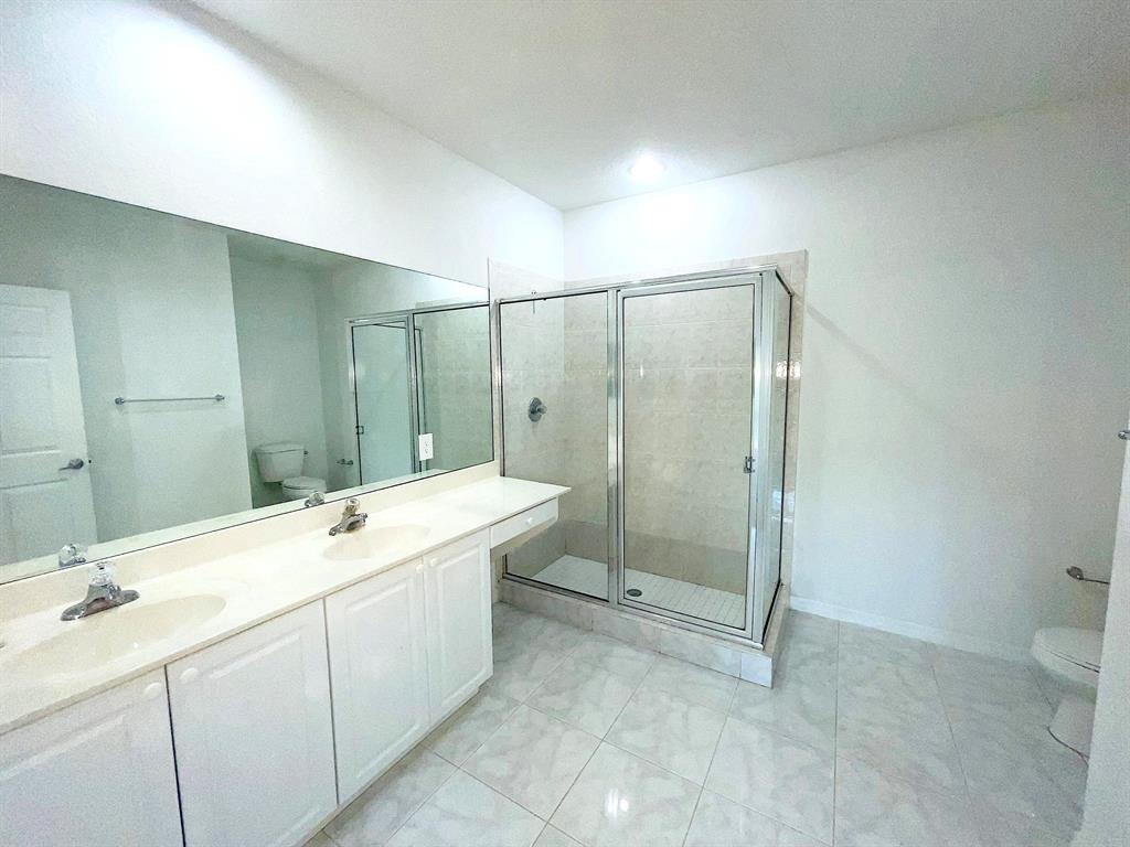 THE LAKES AT THE SAVANNAHS CONDOMINIUM - Residential