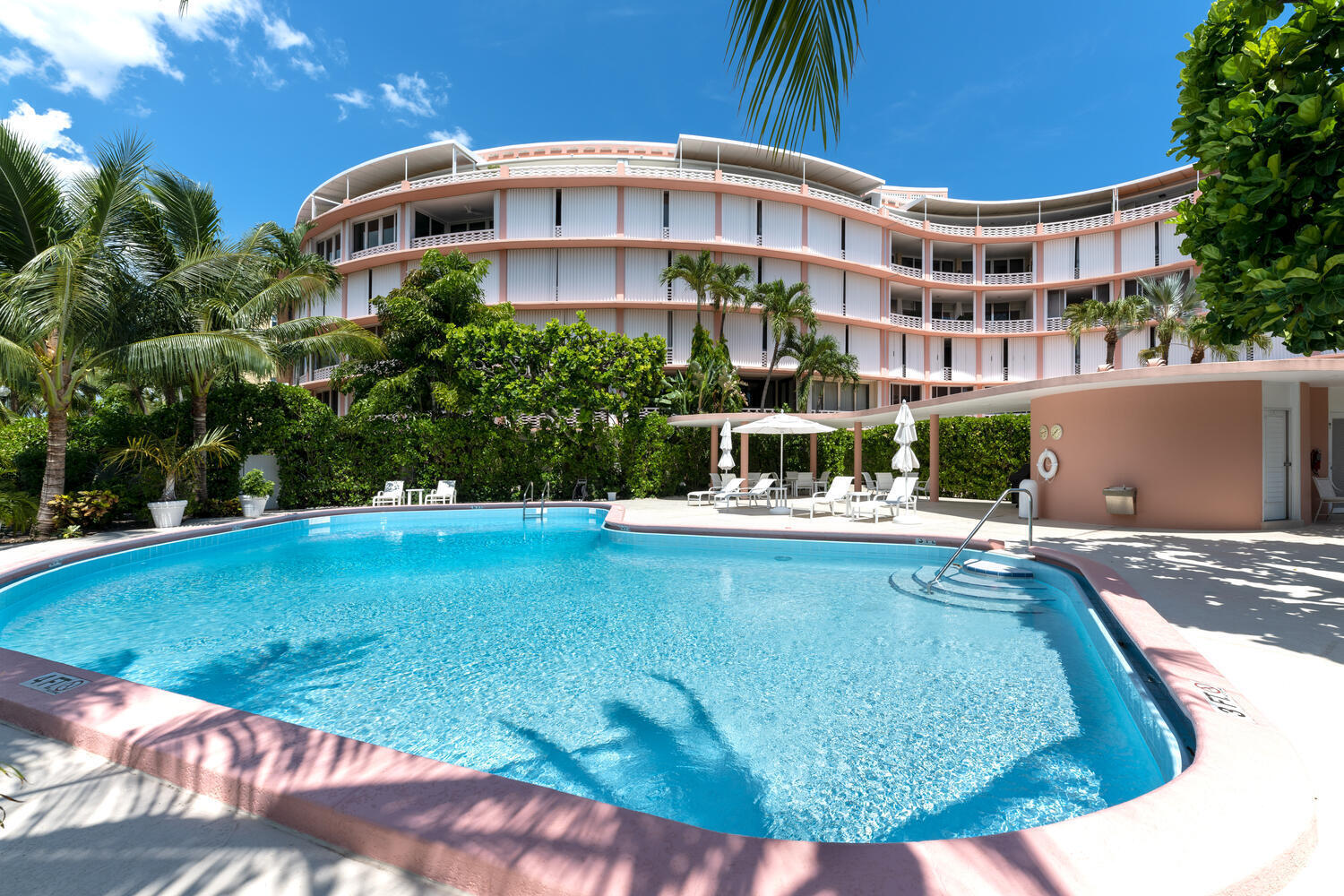 SOUTHLAKE CONDOMINIUM - Residential