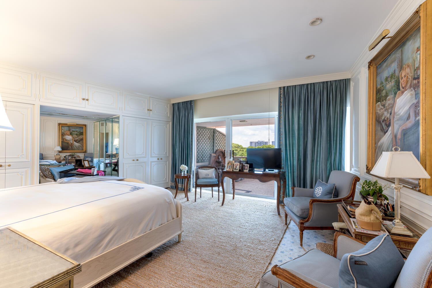 SOUTHLAKE CONDOMINIUM - Residential