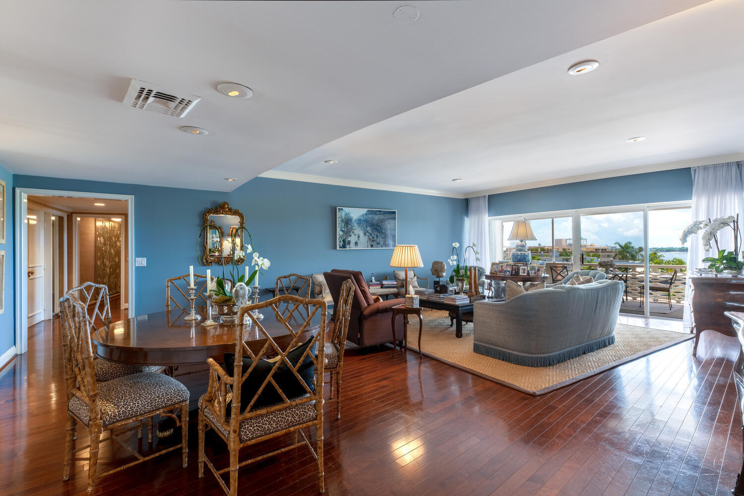 SOUTHLAKE CONDOMINIUM - Residential