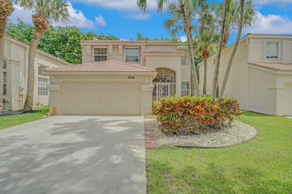 Photo of 7838 Oak Grove Circle, Lake Worth, FL 33467 (MLS # R11003474)