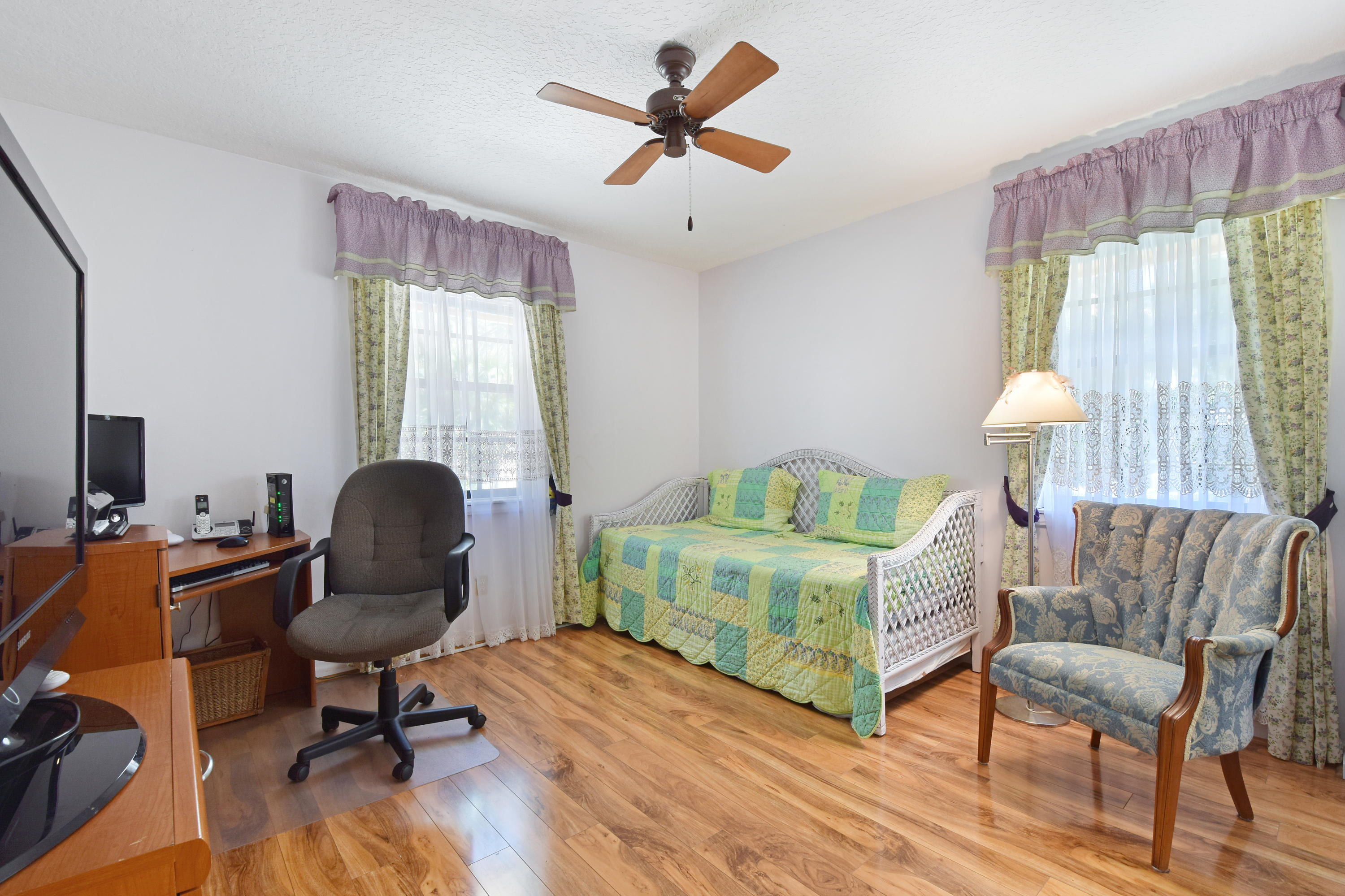 Palm Beach Country Estates - Residential