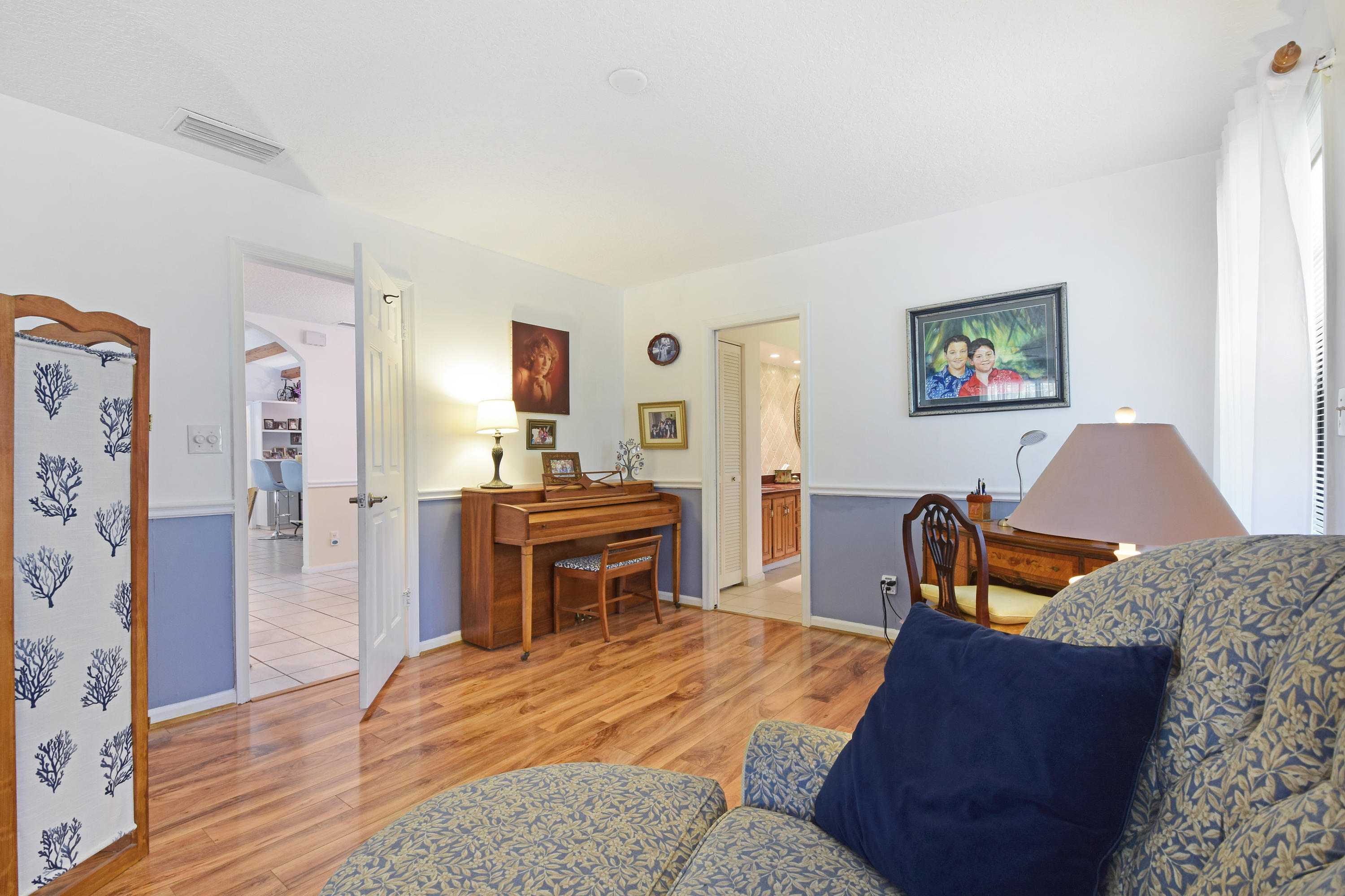 Palm Beach Country Estates - Residential