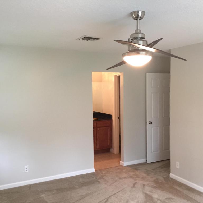 LAKE WORTH TOWN OF - Residential Lease