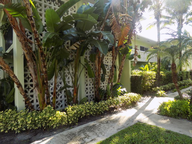 LAKE WORTH TOWN OF - Residential Lease