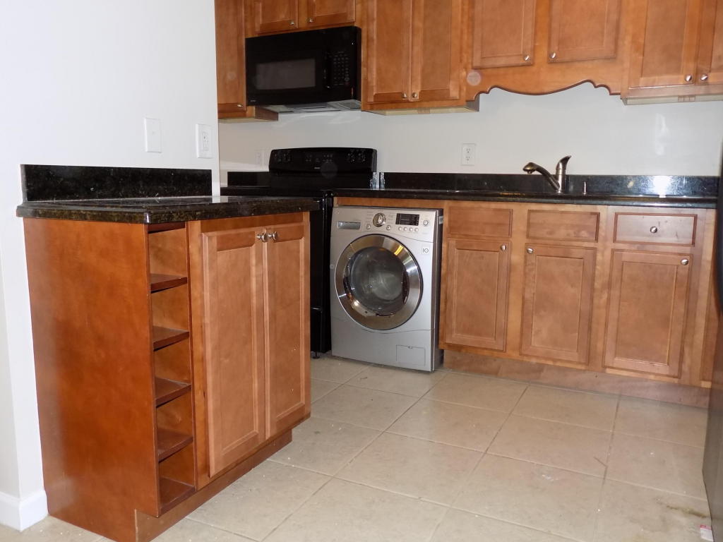 LAKE WORTH TOWN OF - Residential Lease