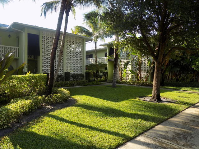 LAKE WORTH TOWN OF - Residential Lease