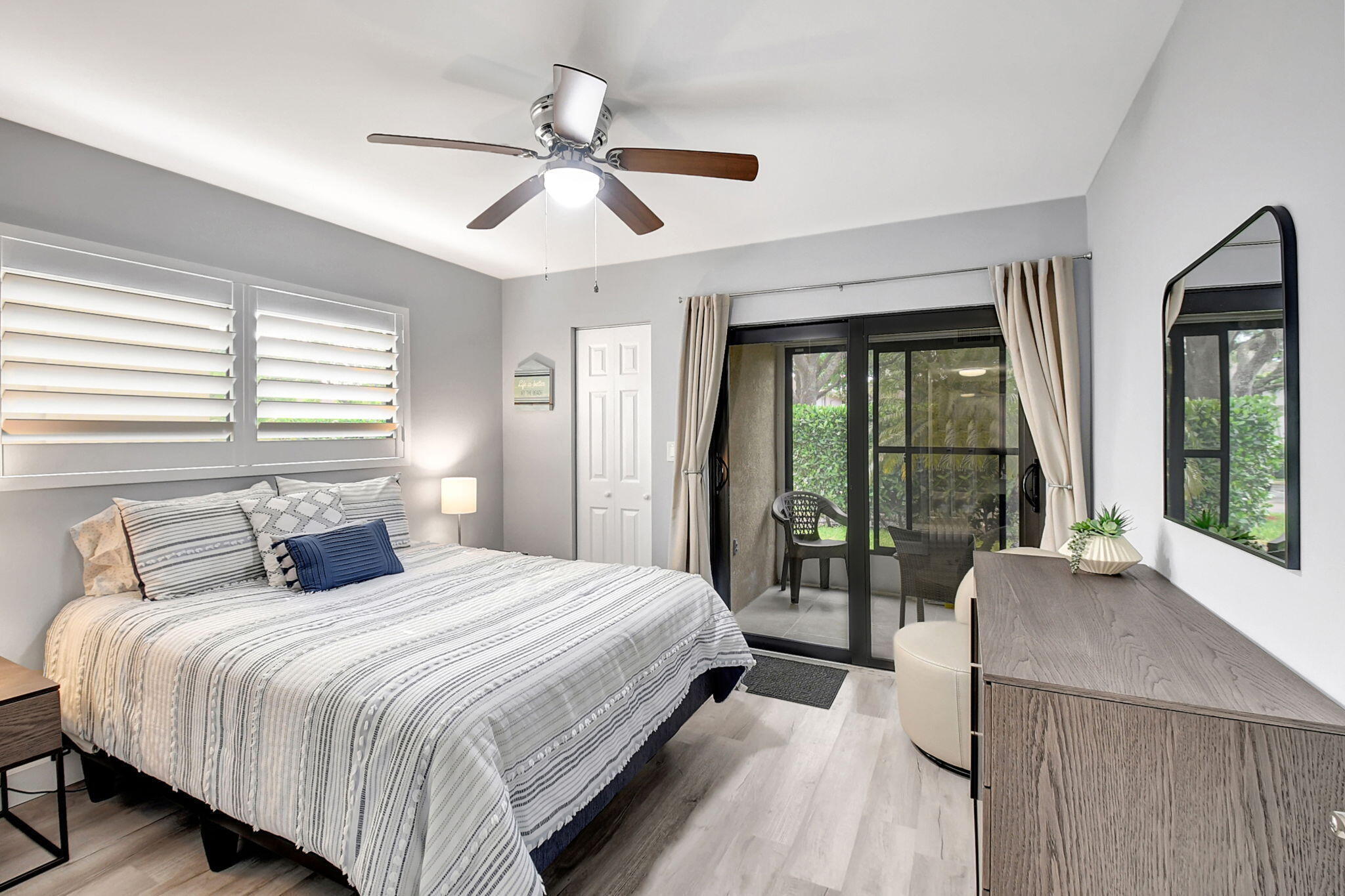 ASHLAND G CONDO - Residential