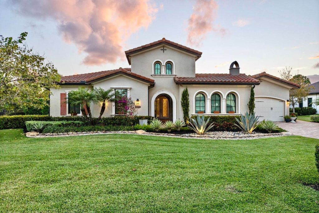 Photo of 19280 SE Hidden Bridge Court, Jupiter, FL 33458 (MLS # R10986678)