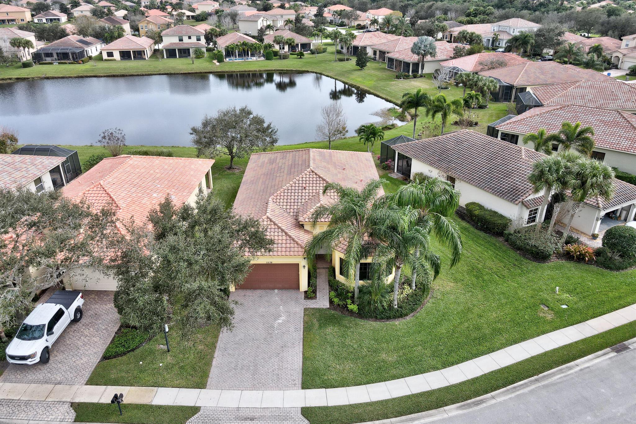 VEROLAGO PHASE 1 - Residential