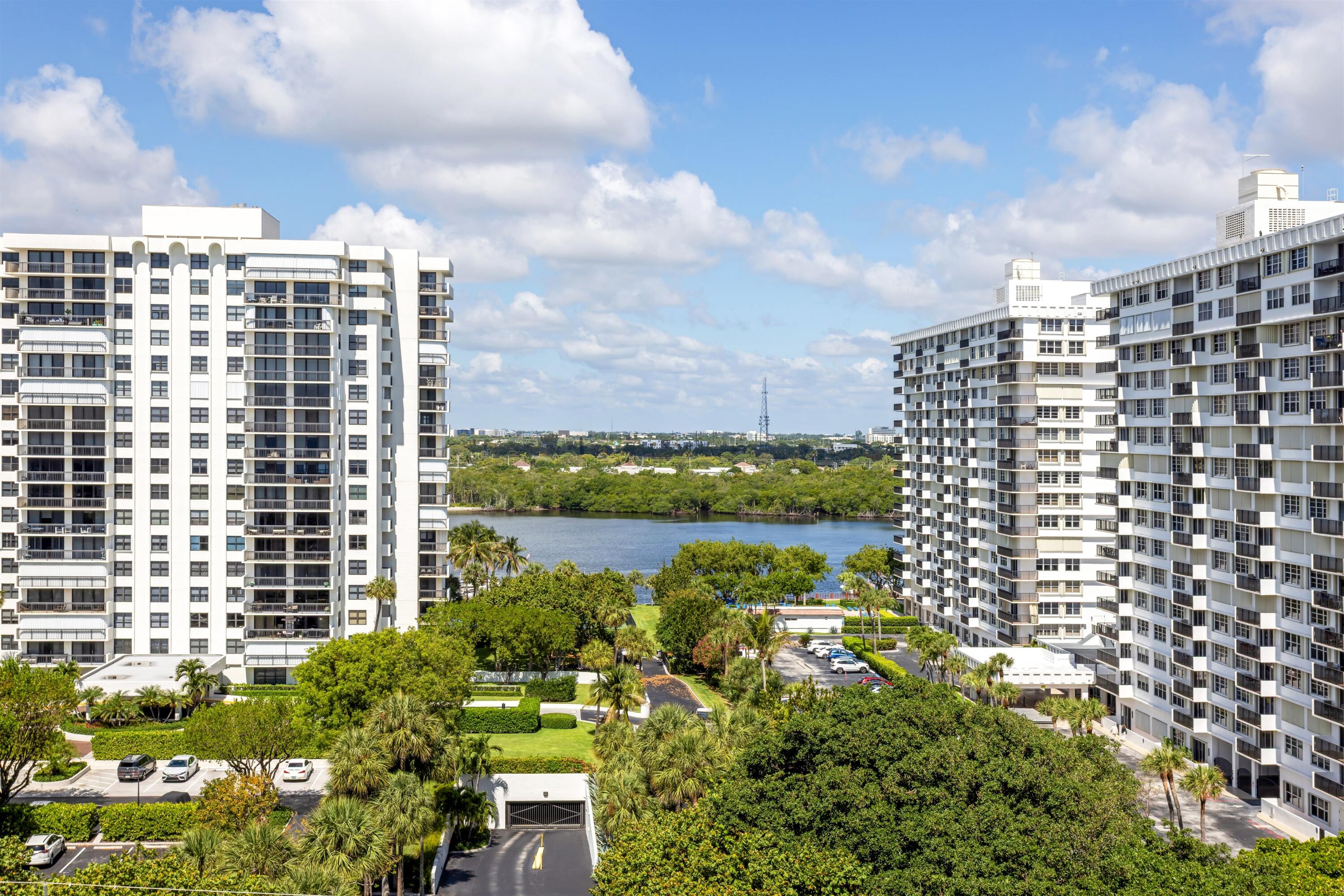 OCEAN REEF TOWERS INC CONDO - Residential