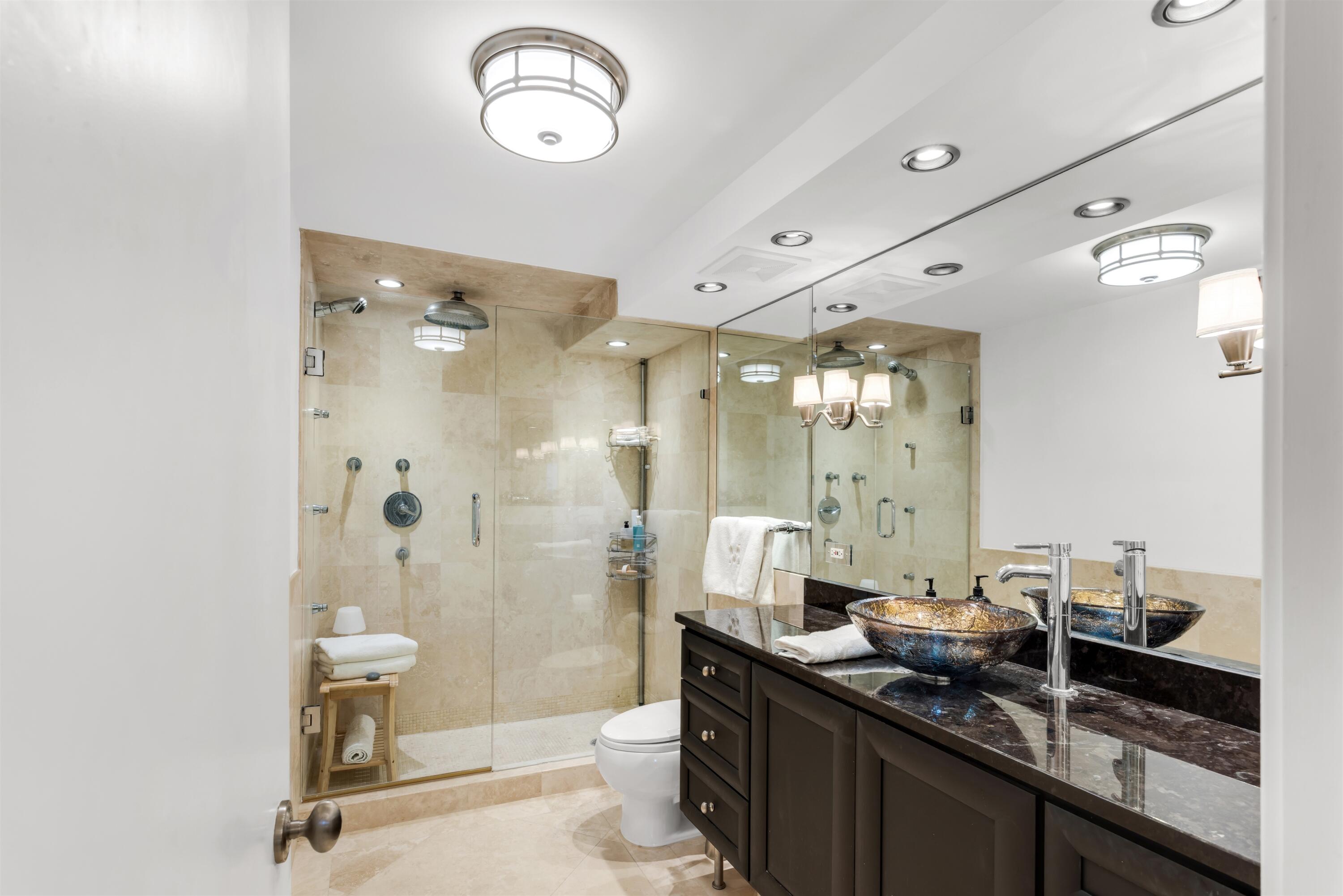 OCEAN REEF TOWERS INC CONDO - Residential