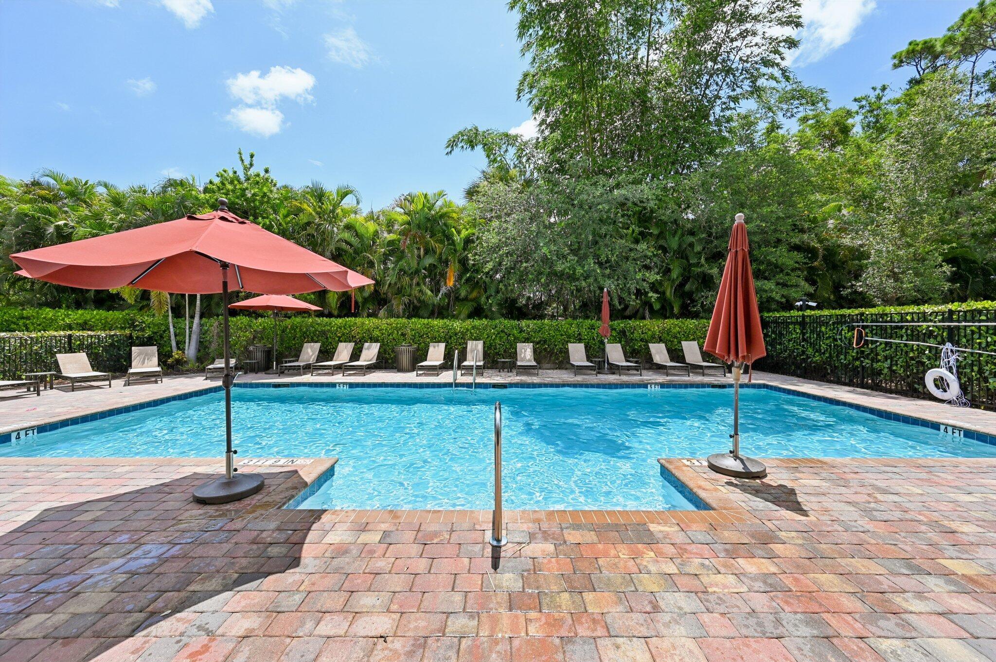 PRESTON SQUARE - Residential