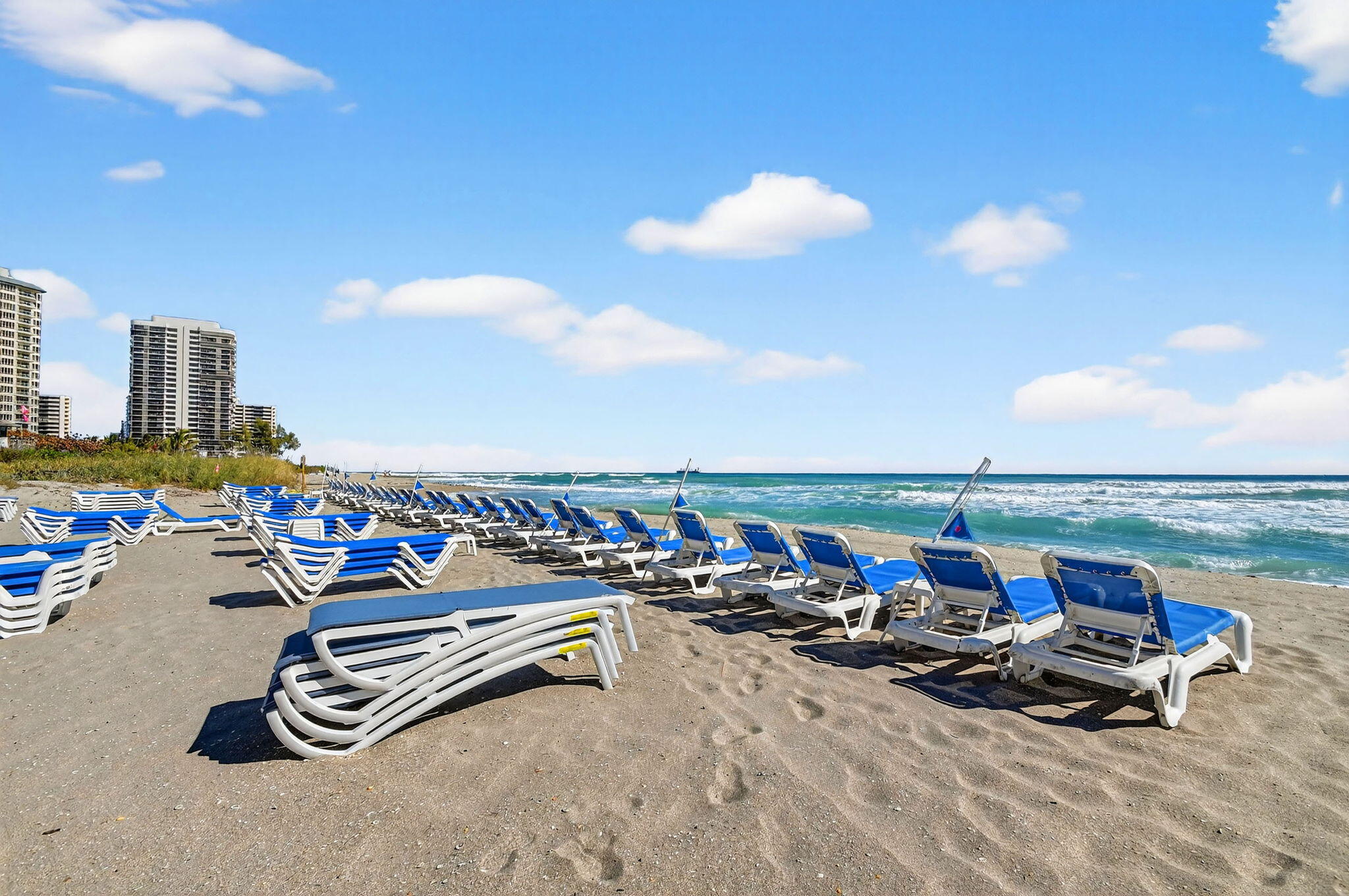 RESORT AT SINGER ISLAND HOTEL CONDO - Residential