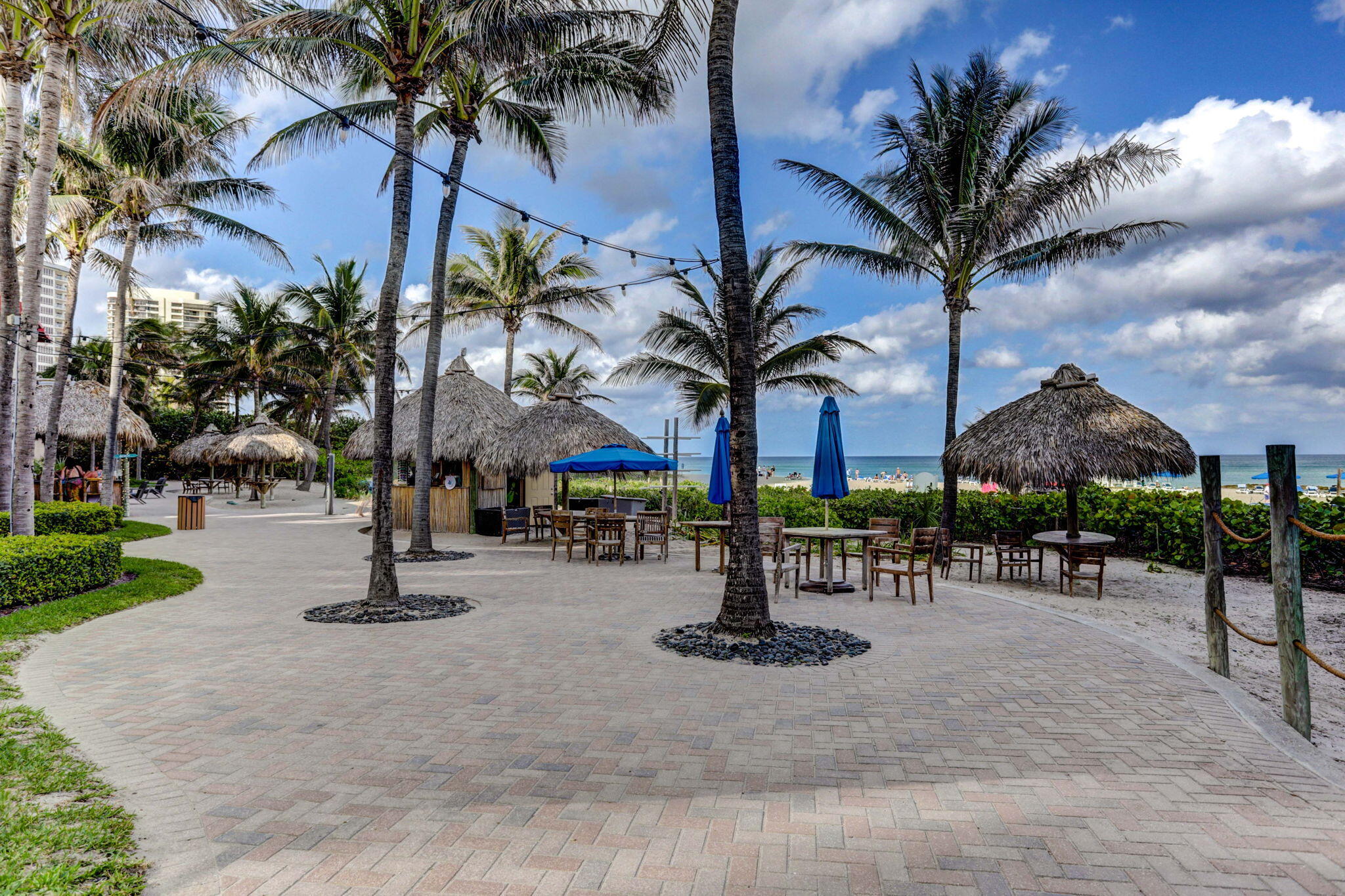 RESORT AT SINGER ISLAND HOTEL CONDO - Residential