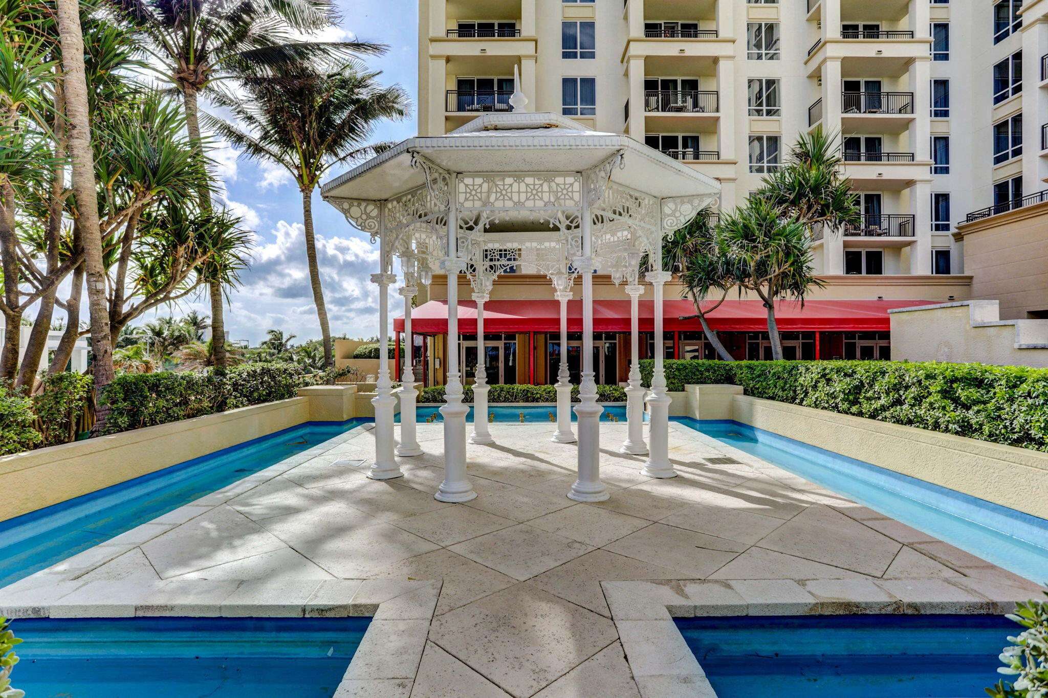 RESORT AT SINGER ISLAND HOTEL CONDO - Residential