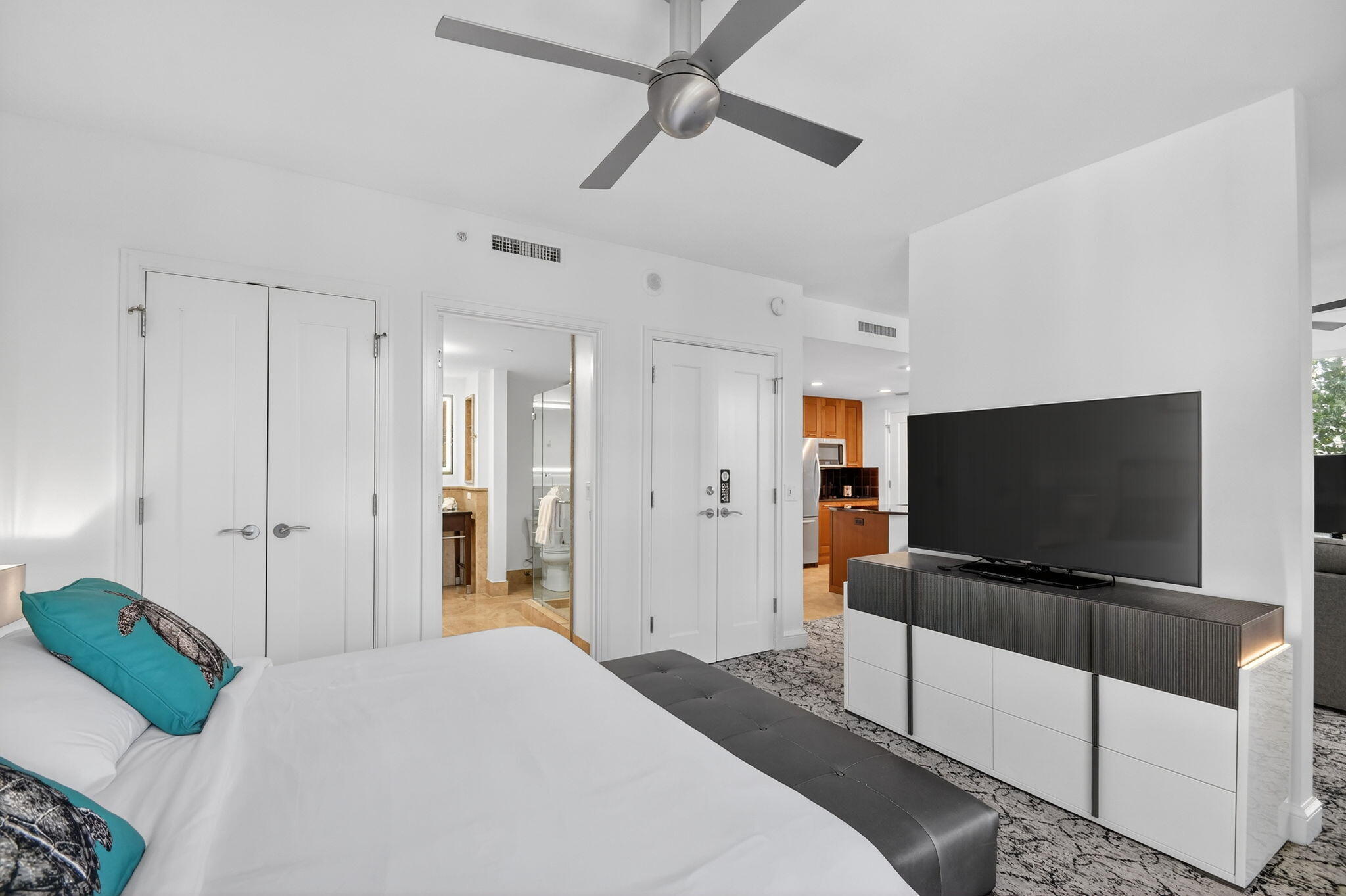 RESORT AT SINGER ISLAND HOTEL CONDO - Residential