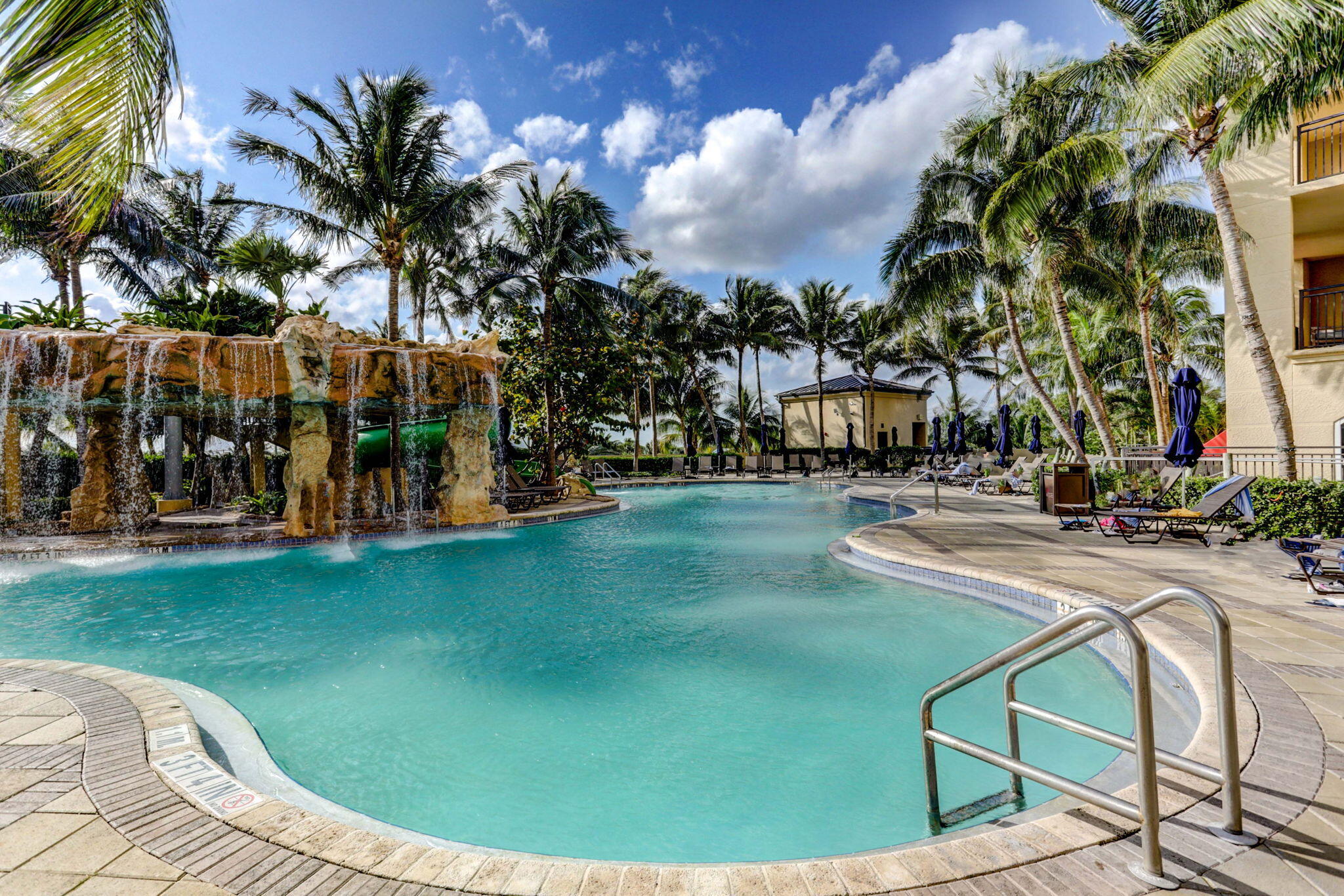 RESORT AT SINGER ISLAND HOTEL CONDO - Residential