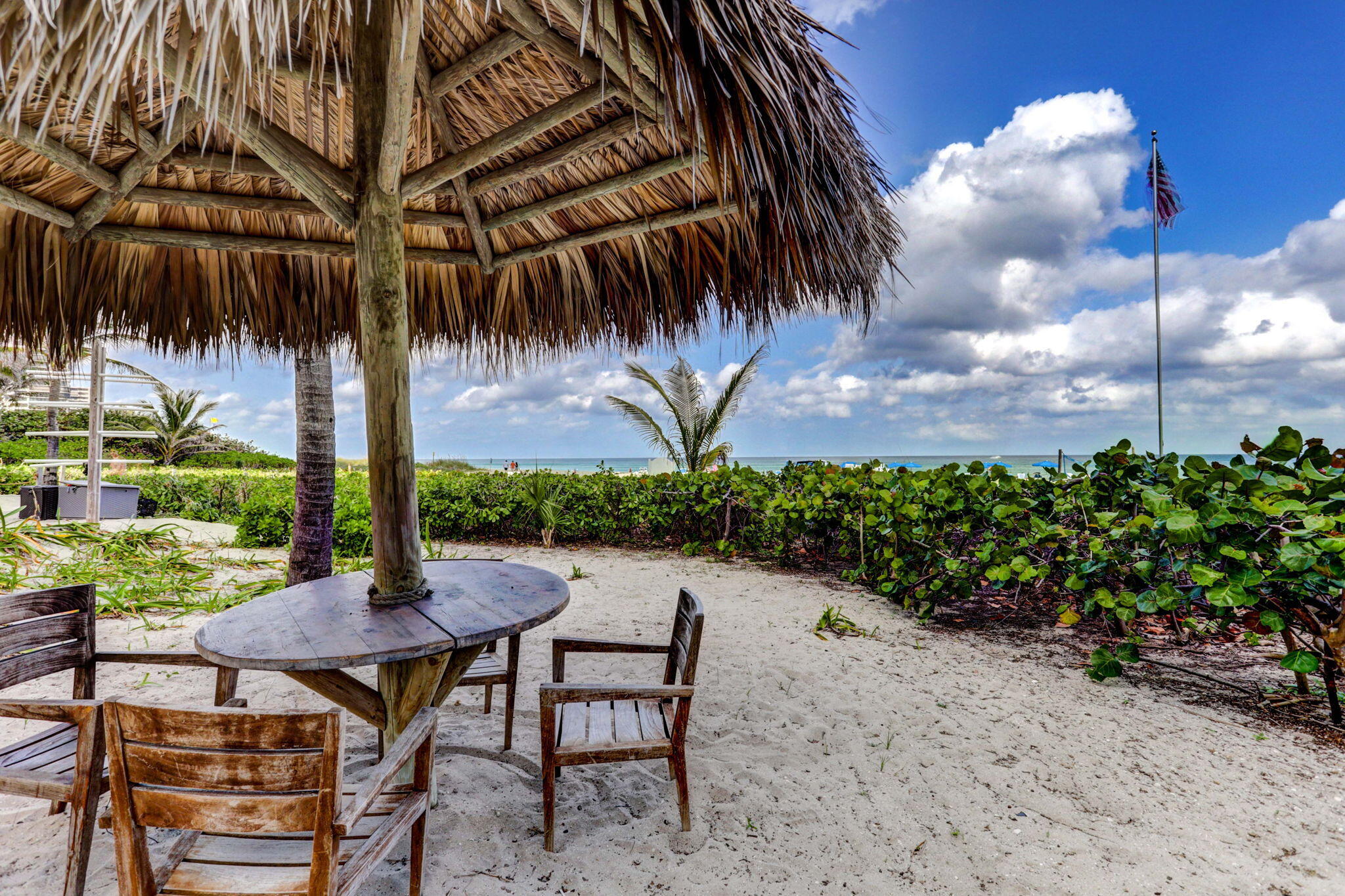 RESORT AT SINGER ISLAND HOTEL CONDO - Residential