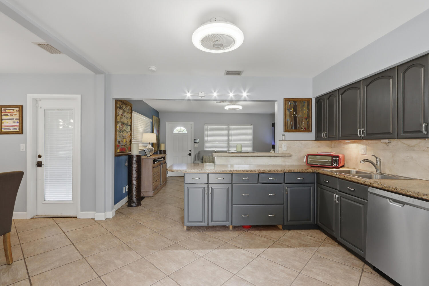 EAST HAVEN - Residential
