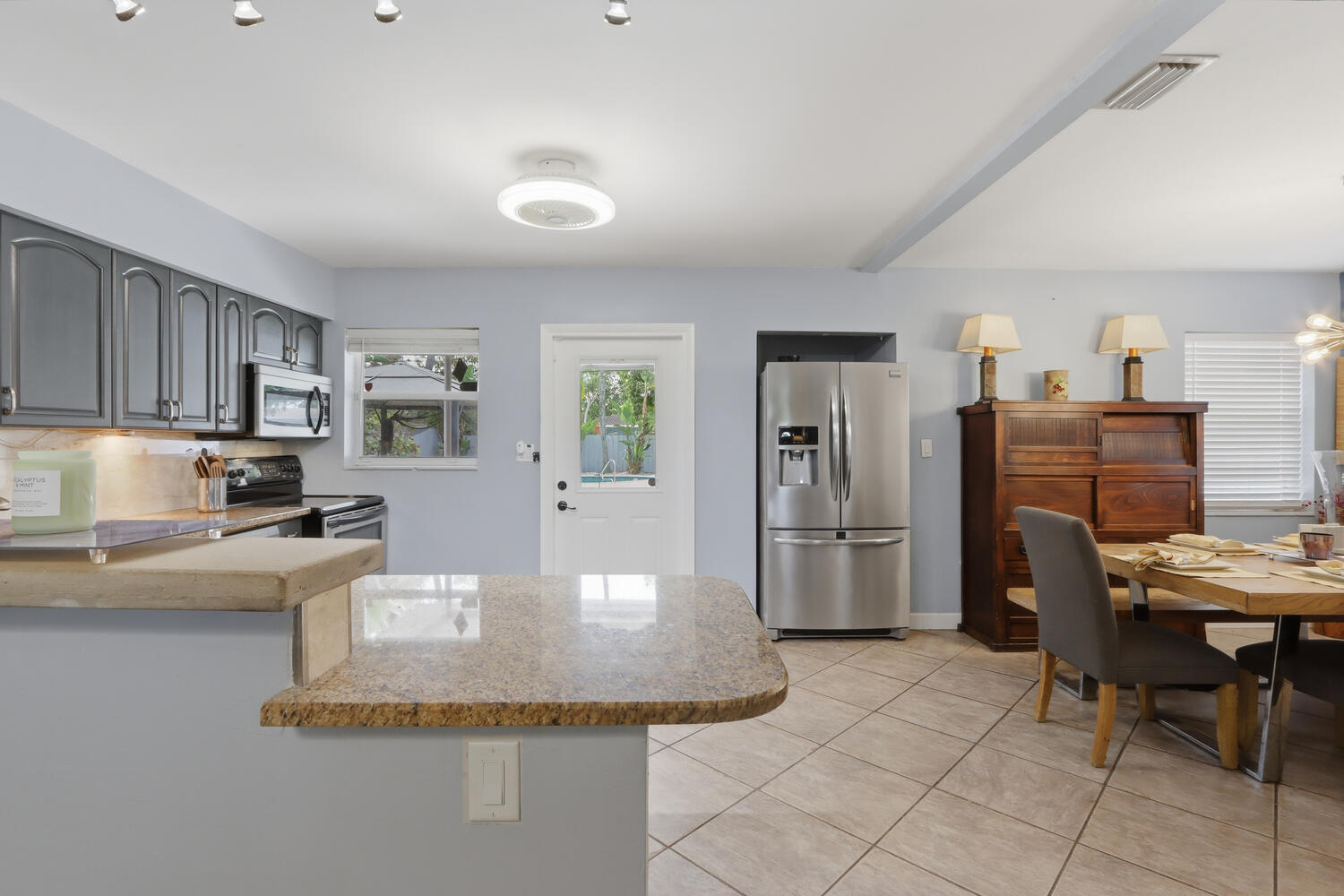 EAST HAVEN - Residential