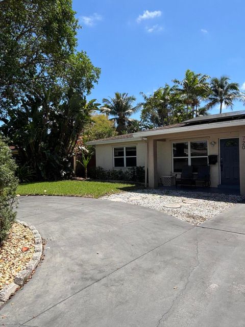 720 NE 7th Street Pompano Beach FL 33060