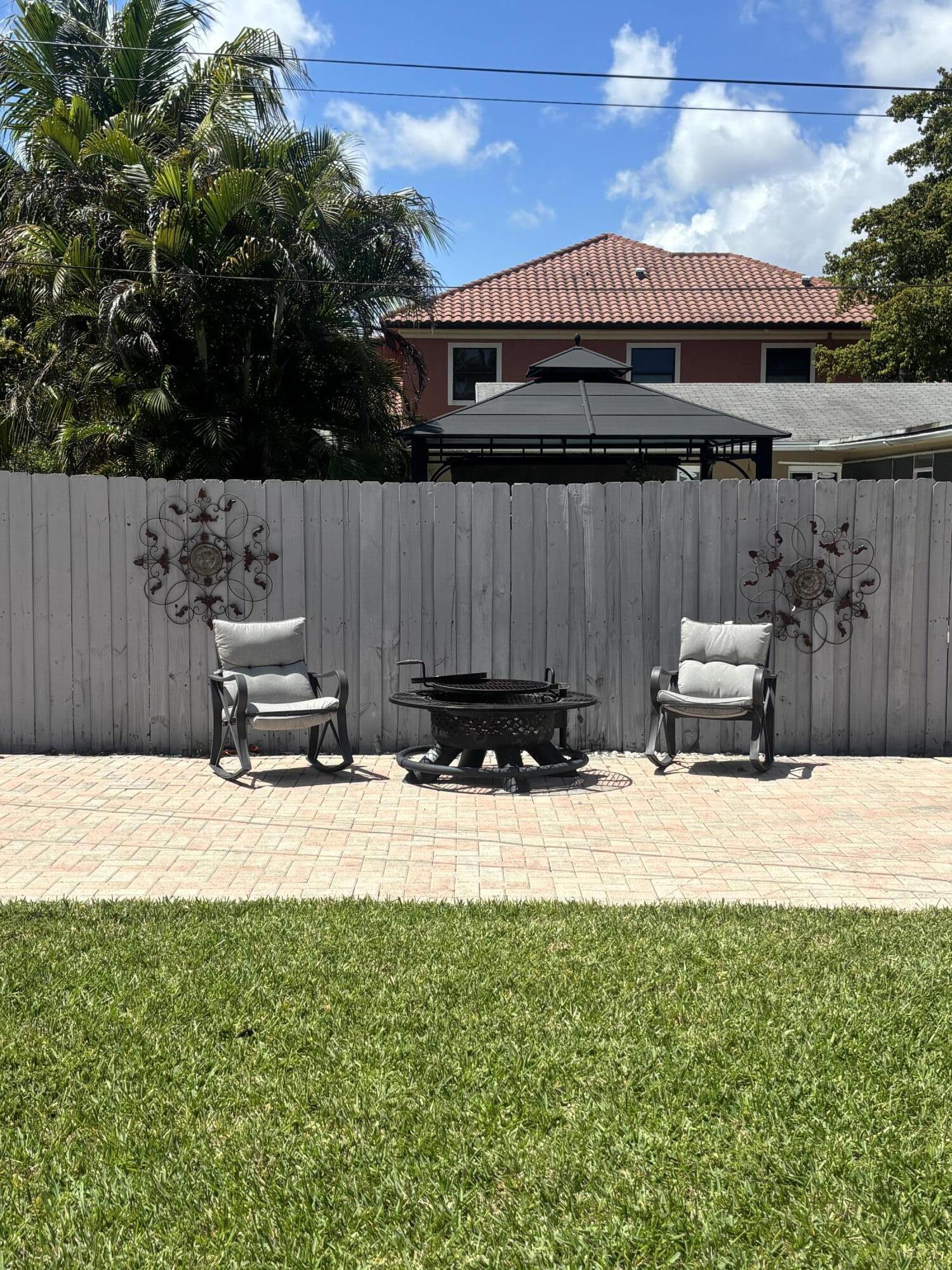 EAST HAVEN - Residential