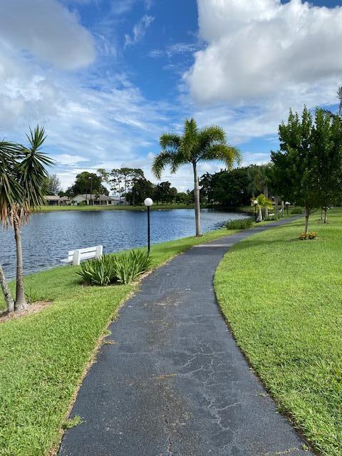 PINE RIDGE SOUTH IV COND DECL FILED 7-22-81 IN - Residential