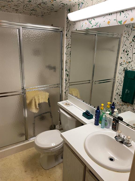 PINE RIDGE SOUTH IV COND DECL FILED 7-22-81 IN - Residential