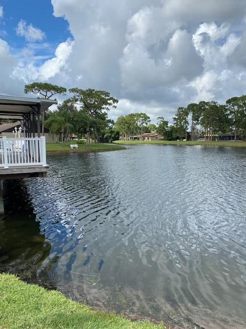 PINE RIDGE SOUTH IV COND DECL FILED 7-22-81 IN - Residential