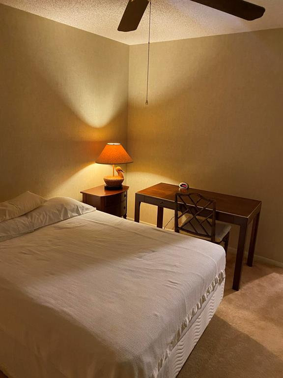 PINE RIDGE SOUTH IV COND DECL FILED 7-22-81 IN - Residential