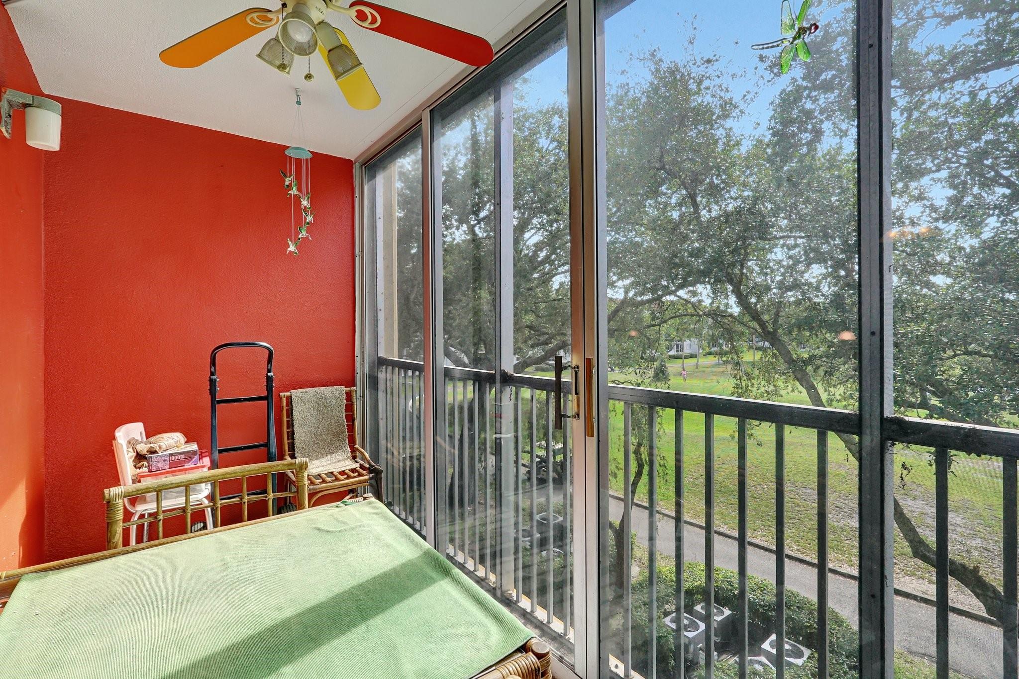 Great investment opportunitly !! This 2 bed /2 bath features nice laminated flooring throughout , fantastic GOLF COURSE view ! Washer & Dryer in the unit . Accordion hurricane shutters . This 55+ community has many amenities to offer Don't miss out !