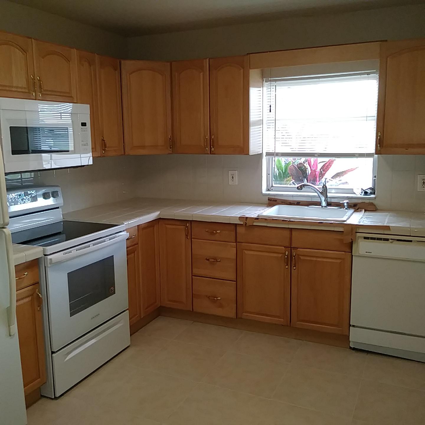 DELRAY VILLAS 2 - Residential