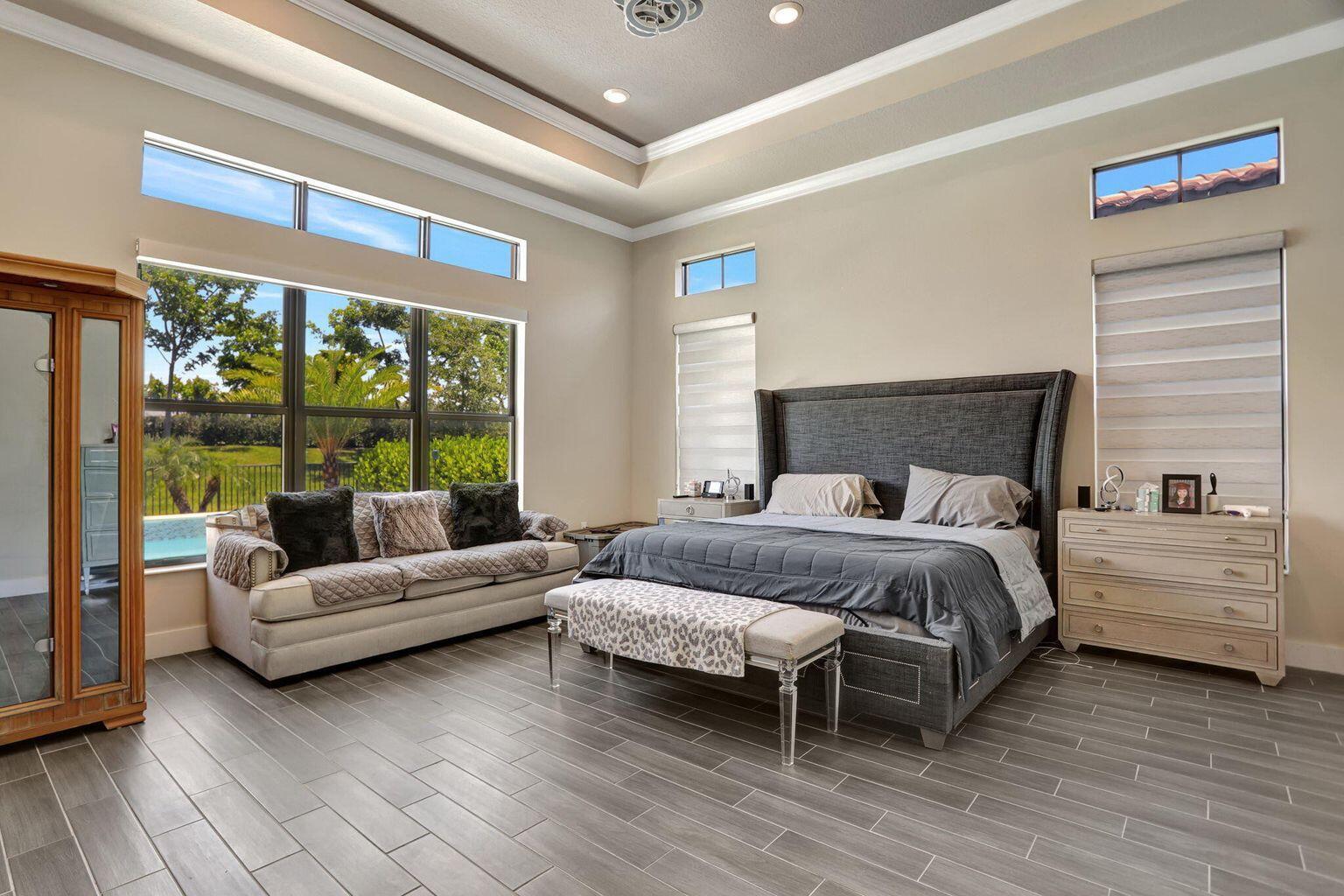 THE FALLS AT PARKLAND - Residential