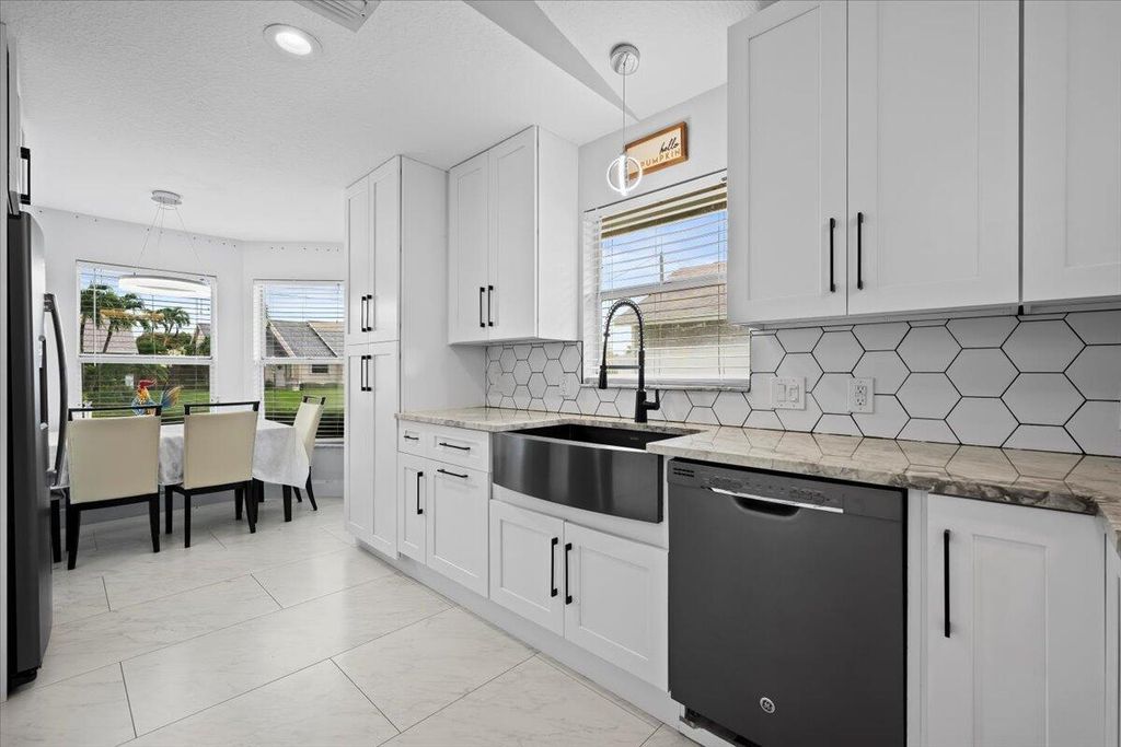 Photo of 6053 Lucerne Street, Jupiter, FL 33458 (MLS # R11122848)