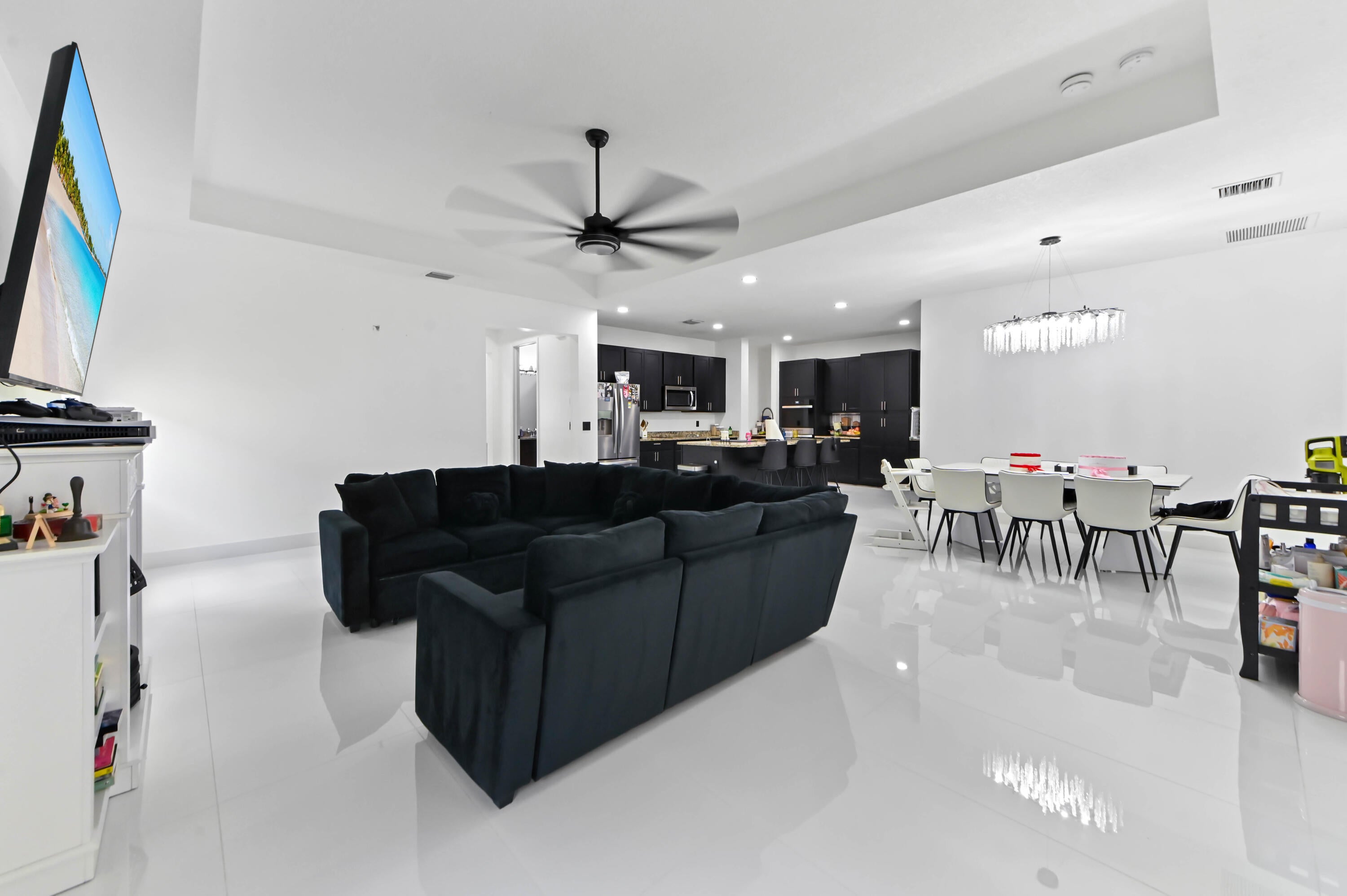 7461 Moonrise Drive