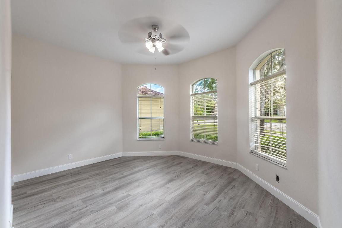 5761 Spanish River Road