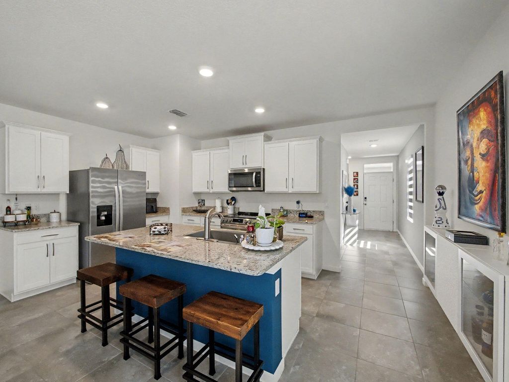 Photo of 11014 SW Vasari Way, Port Saint Lucie, FL 34987 (MLS # B26009091)